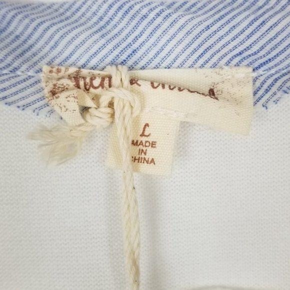 Hem & Thread 1/4 Button Bishop Sleeve Blouse - Picture 7 of 8